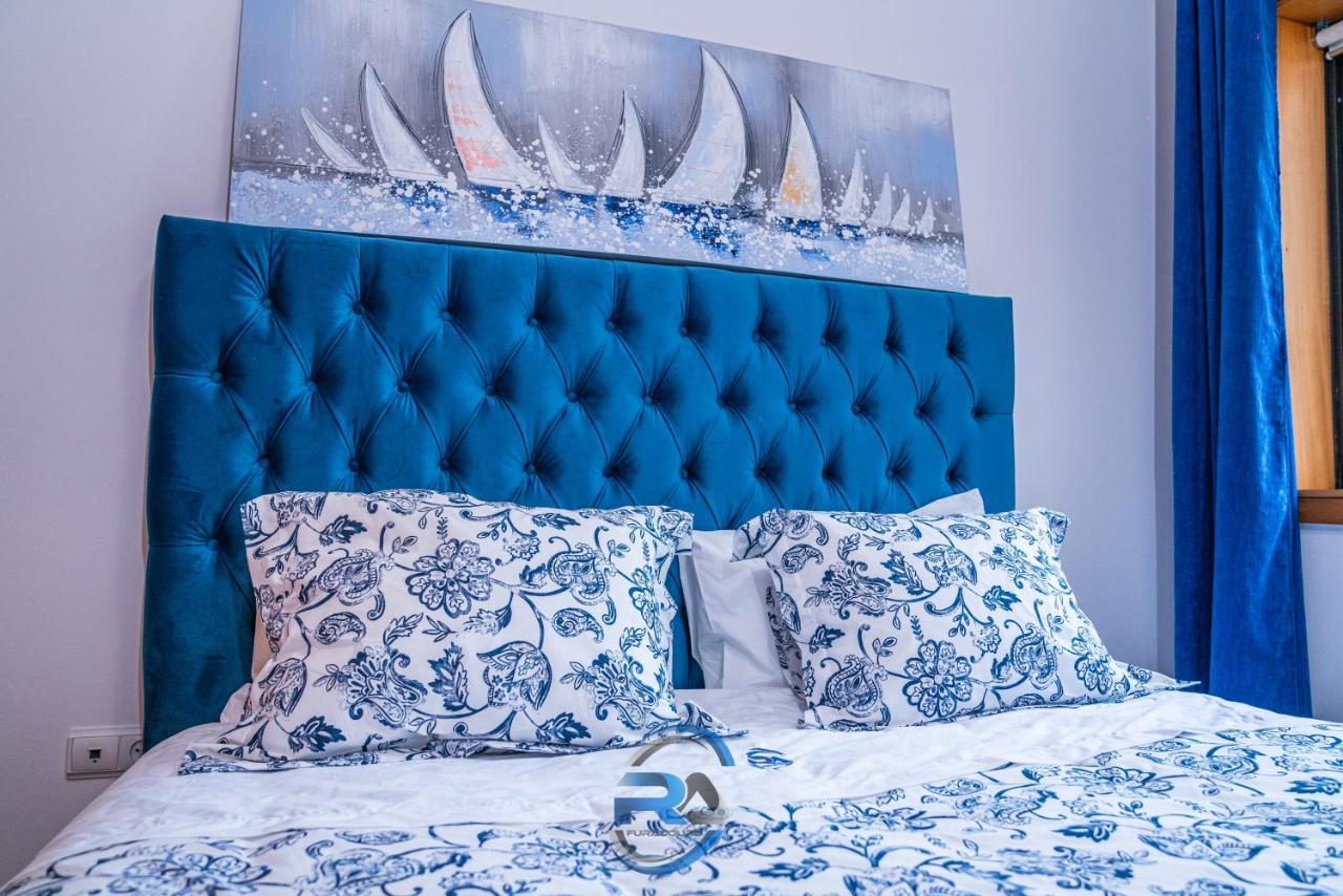 Rafuradouro Apartment โอวาร์ ภายนอก รูปภาพ