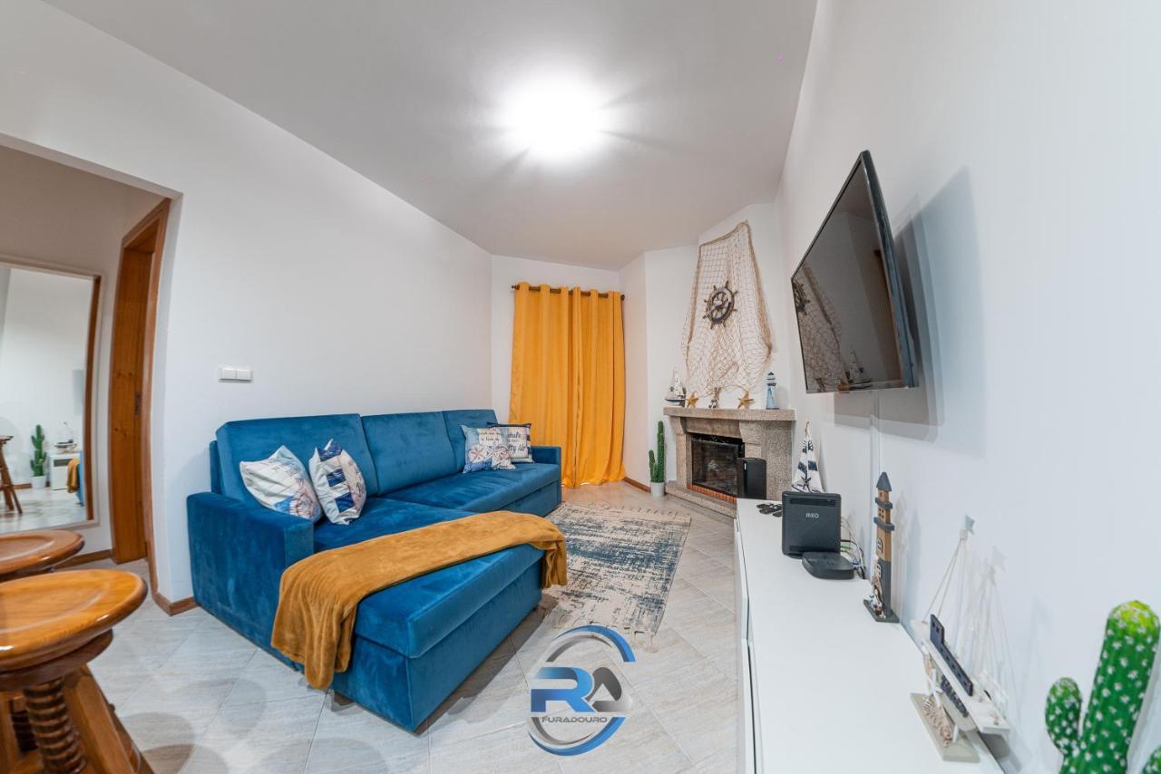 Rafuradouro Apartment โอวาร์ ภายนอก รูปภาพ